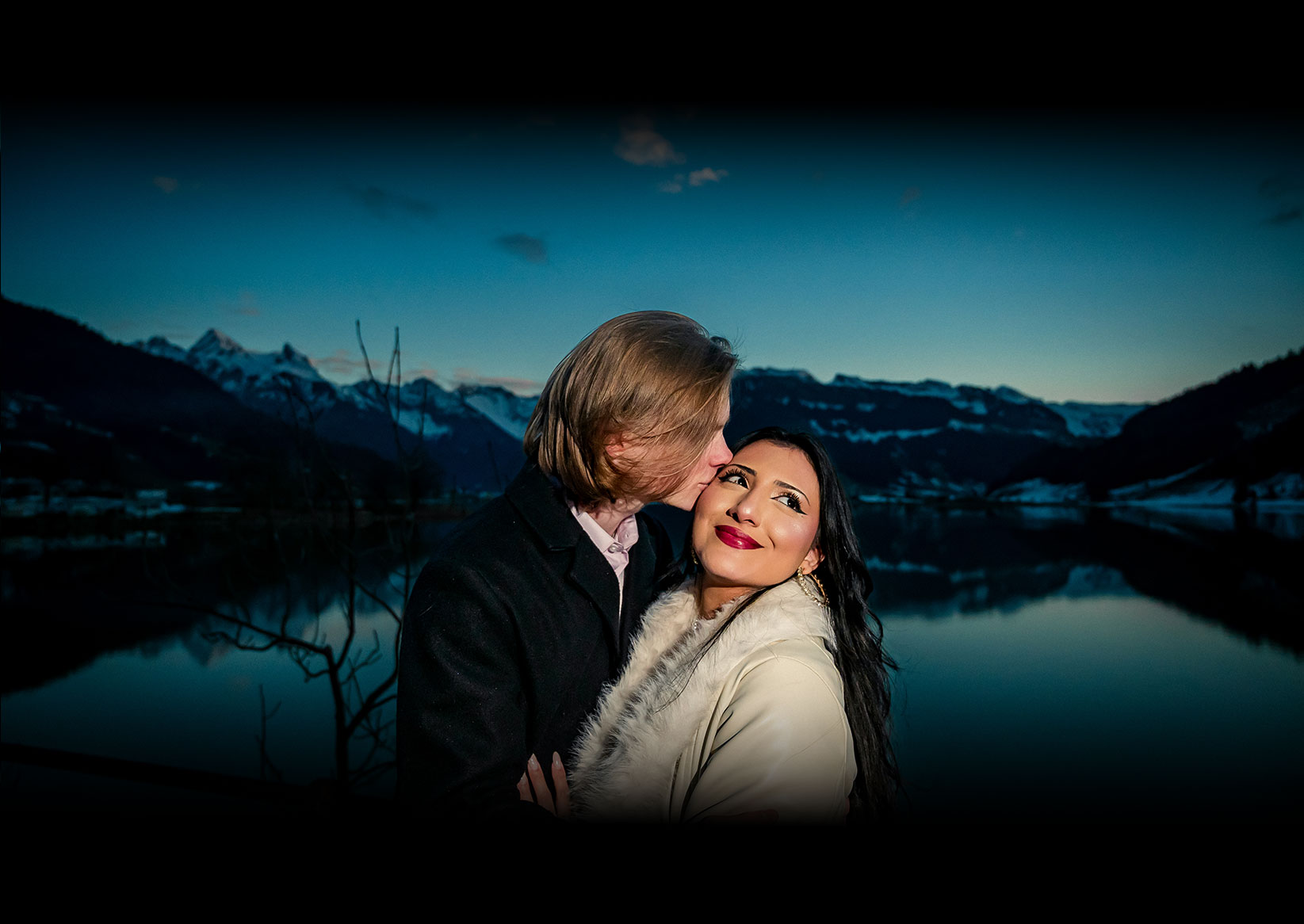 Boda IDMJI en Suiza documentada por FlashUp con historia y luz